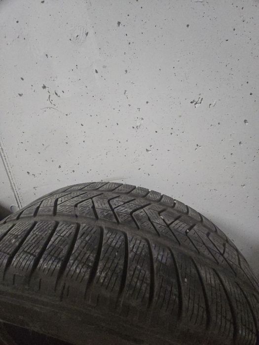 Зимни гуми  Pirelli Scorpion 235 60 17