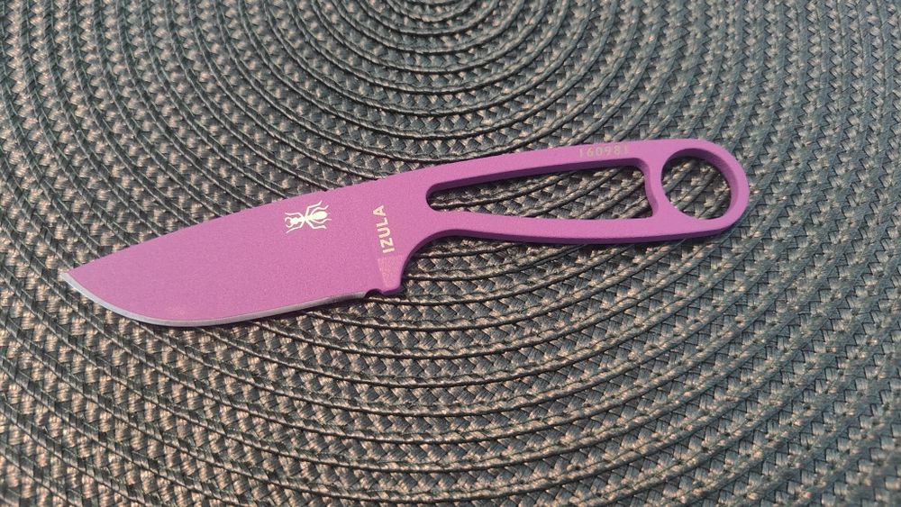 Esee Izula 1 kit supraviețuire