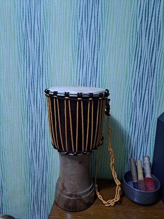 джембе  барабан из Индии