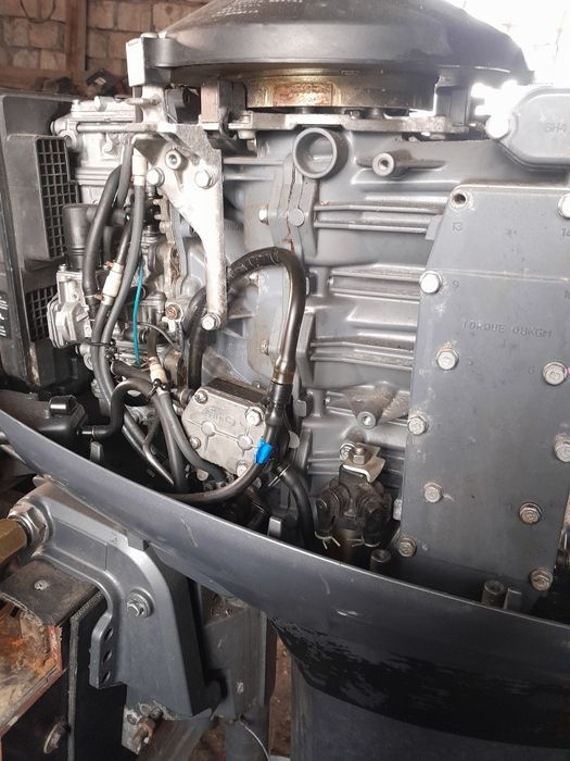 Продам лодочный мотор ямаха 40