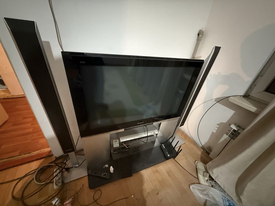 Телевизор panasonic