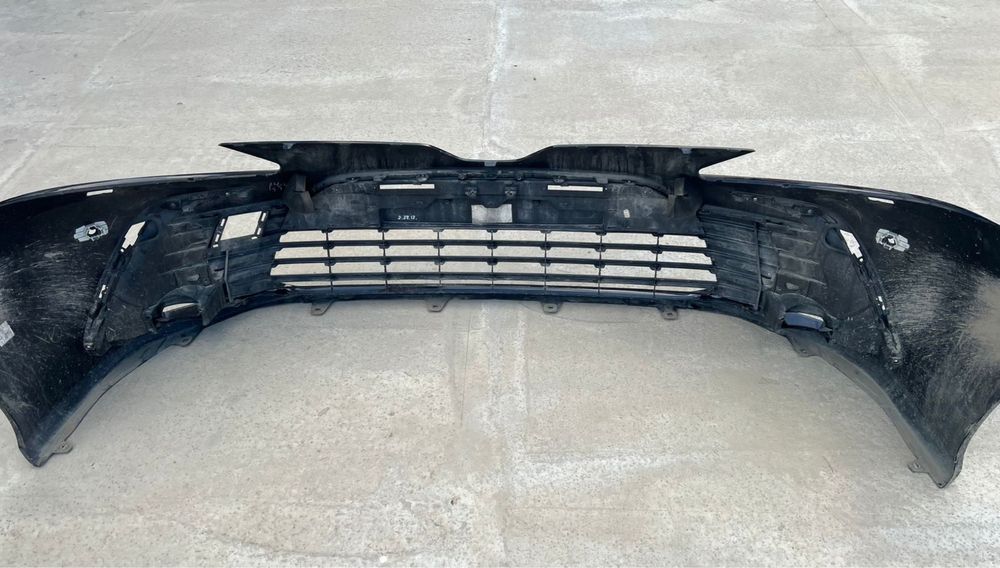 Бампер Toyota Camry 75