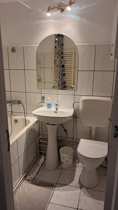 Apartament 2 camere de inchiriat