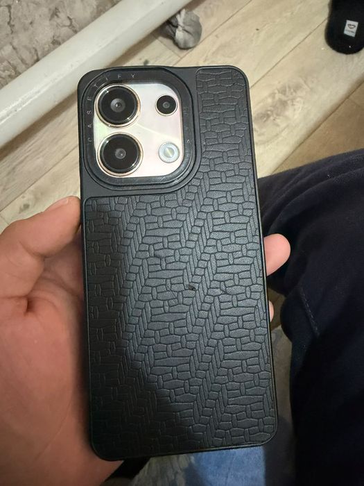 Продам Redmi Note 13