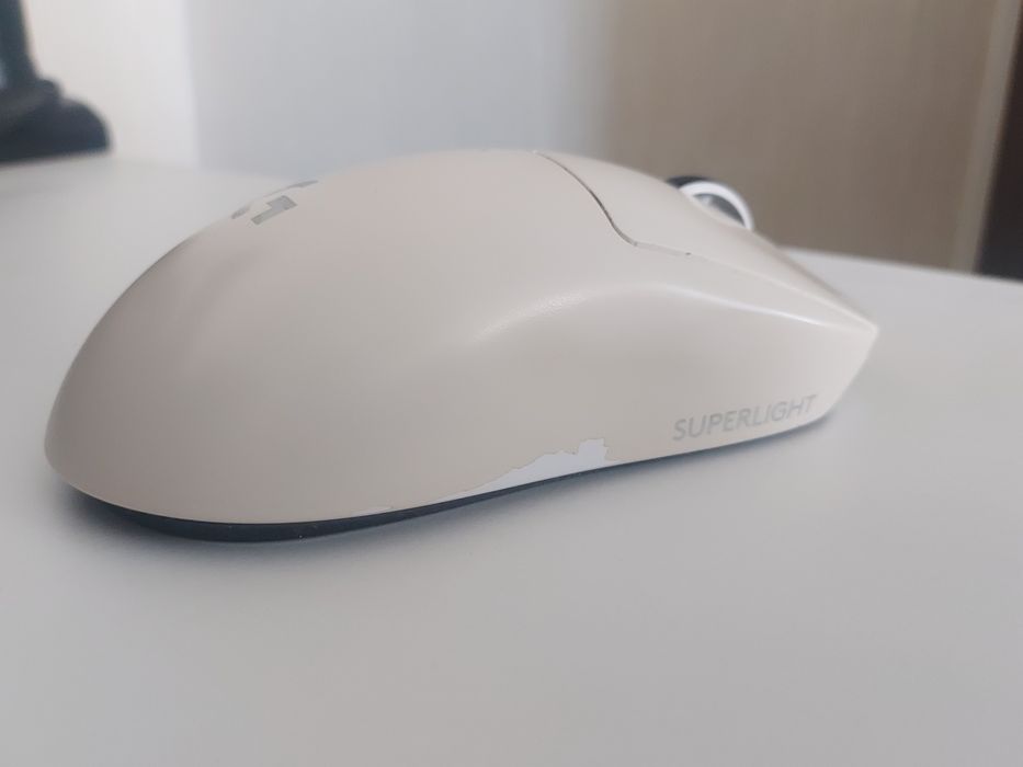 Мышь Logitech Pro X Superlight белый