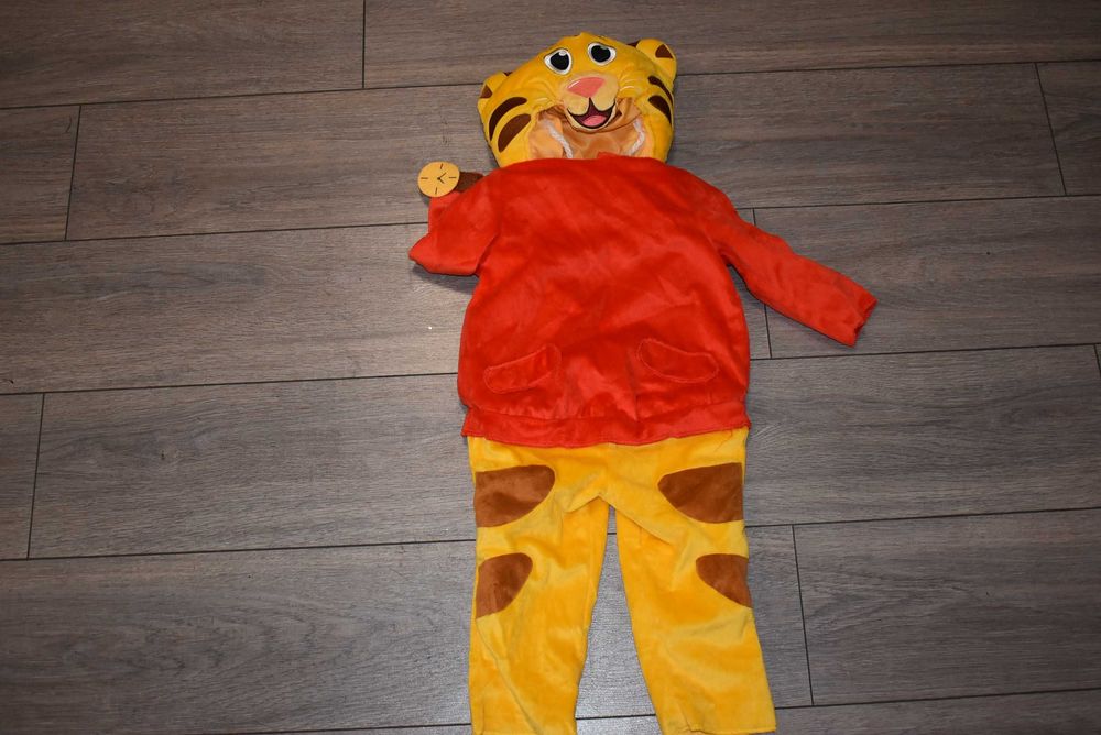 Costum Carnaval, Halloween, Serbare TIGRU Import SUA