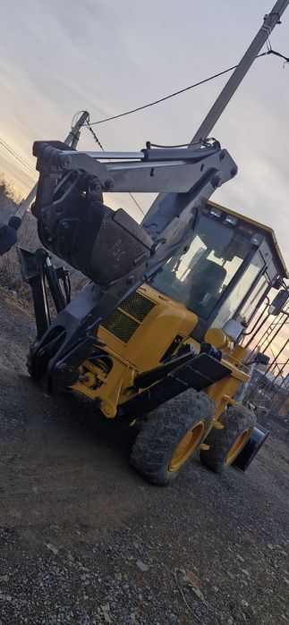 Погрузчик экскаватор