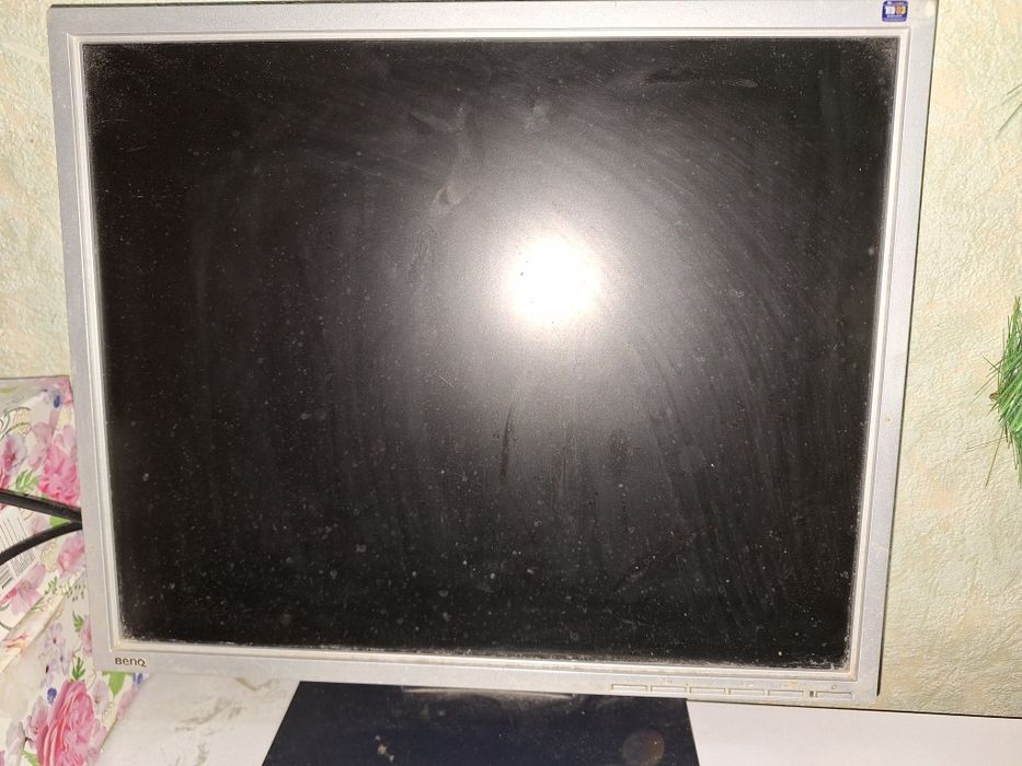 Продам мониторы б/у