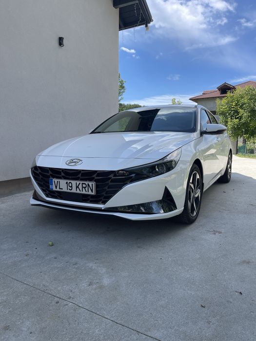 Hyundai Elantra 2023 Hybrid