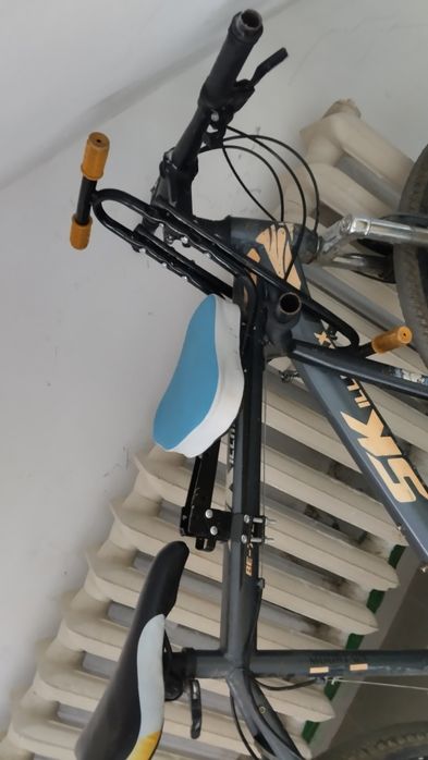 Продам детское сиденье на велосипед