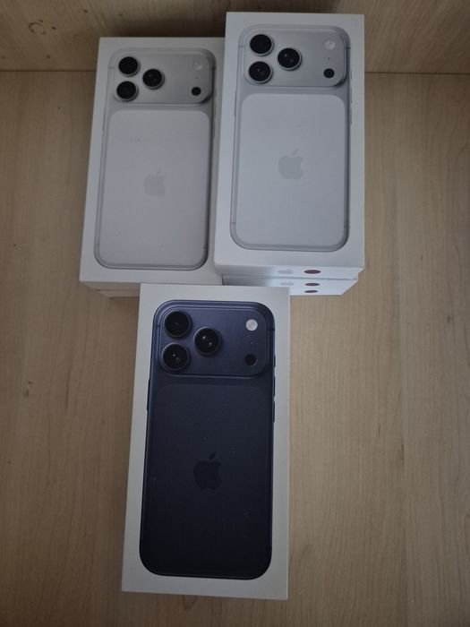 Phone 17 pro серебристый 512 оригинал