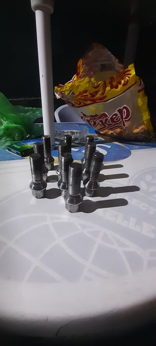 Болты от БМВ х5 е53