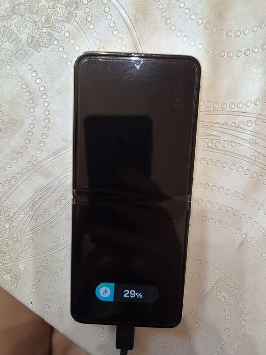 Samsung Z Flip 4