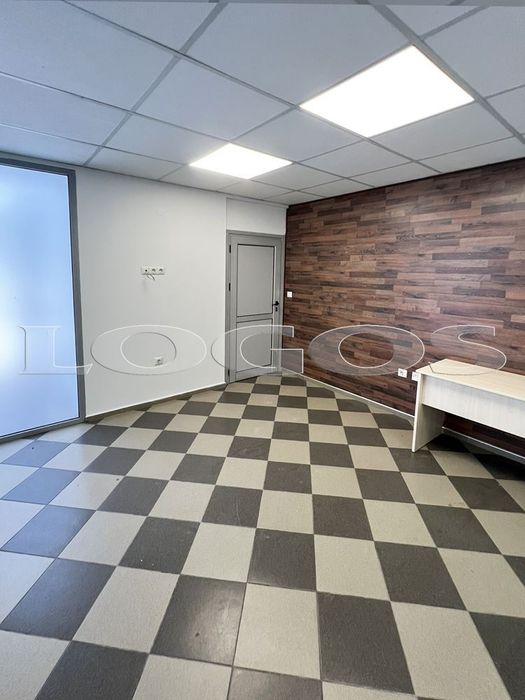 Дава се под наем Офис в Варна, Гръцка махала - 110 кв.м за 1100 € - Снимка #4