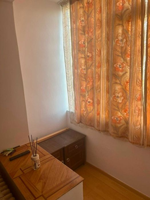 Inchiriez apartament 2 camere
