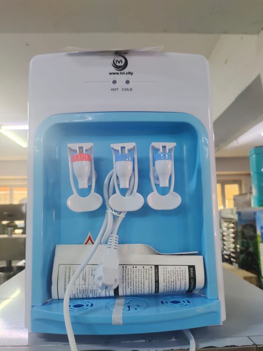 Кулер для воды 19литр, диспенсер для 19л