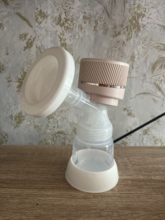 Електрическа помпа за кърма Cangaroo ! ЧИСТО НОВА !