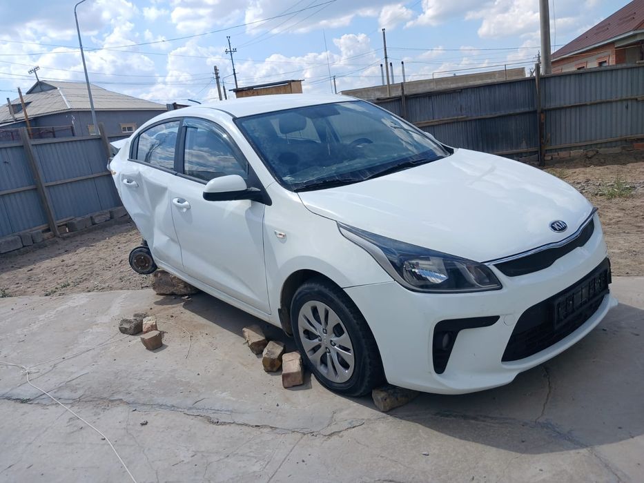 Kia Rio 2019 Машина
