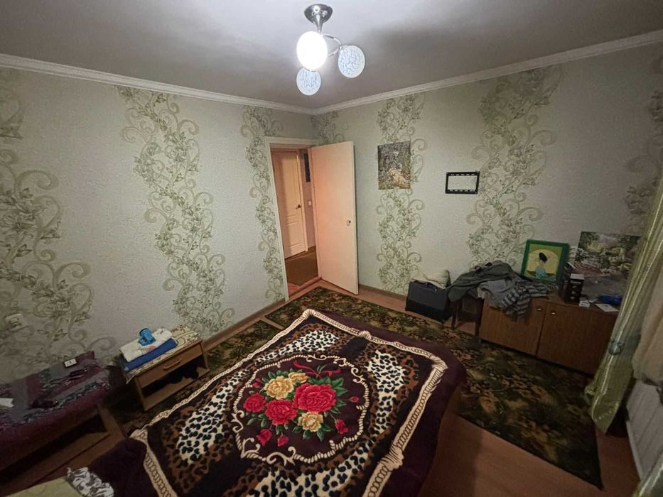 Продам 4 ком квартиру