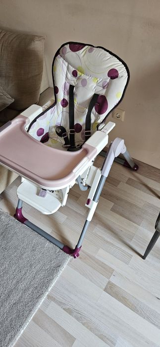 Детско столче за хранене Slim на BabyMoov