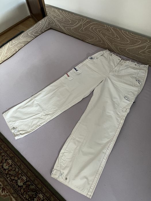 Pantaloni de vara Bossini