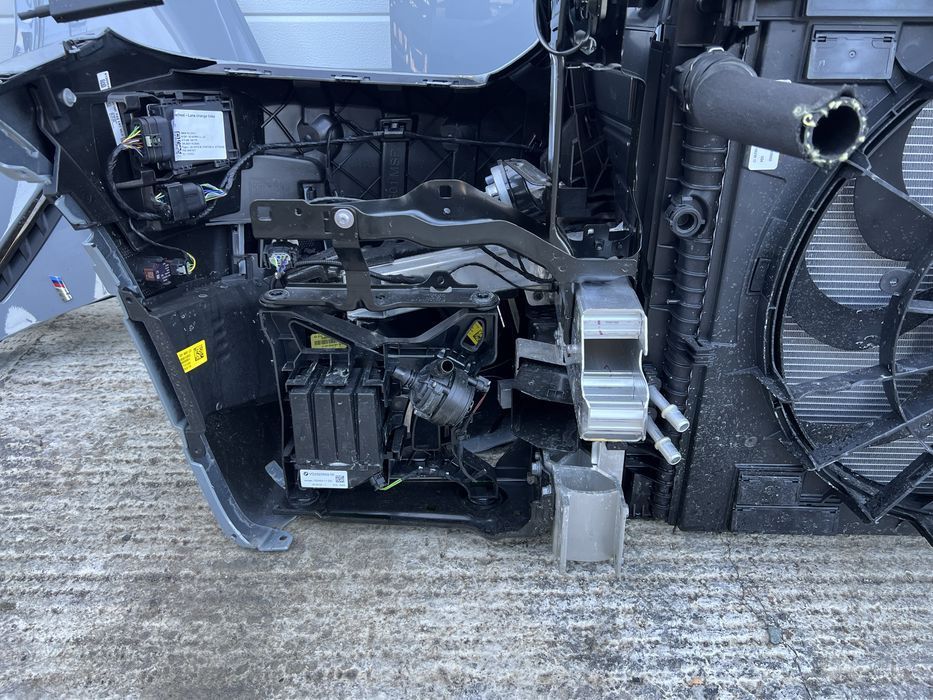Fata Completa BMW G01 LCI