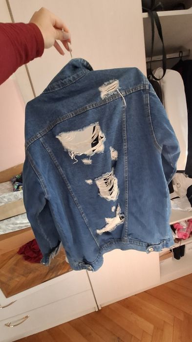 Синьо дънкови яке