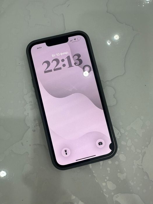 Айфон 13 в идеальном состояний