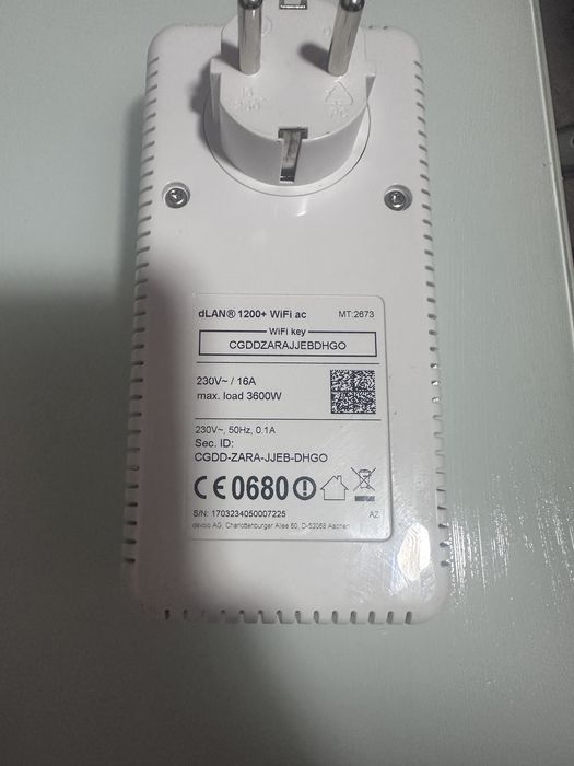 devolo dLAN 1200+ WiFi AC Einzeladapter