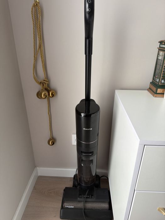 продам моющий пылесос Dreame