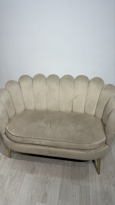 Mebel divan holati yaxshi