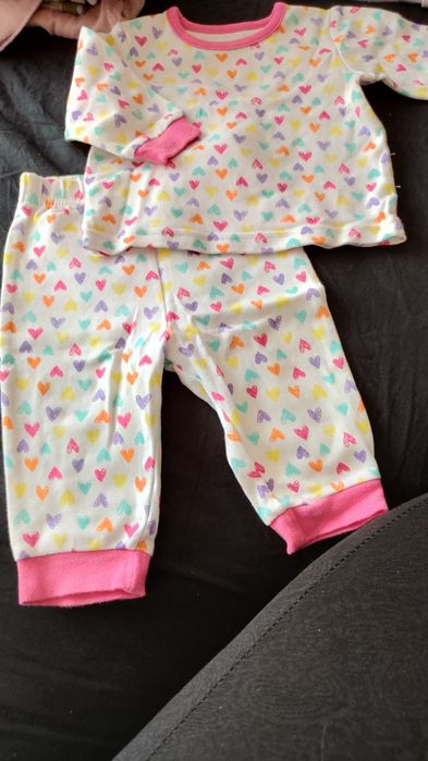 Бебешки дрешки различни модели