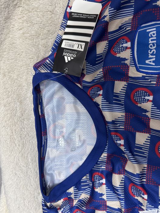 Продам футбольную форму ФК Арсенал сезон 22/23
