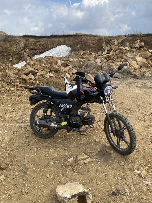 Мотоцикл яки 110 кубов