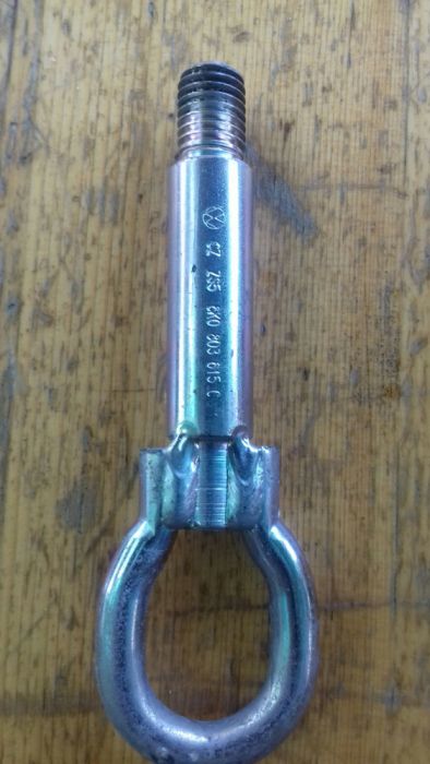 Vand cui / carlig tractare autoturism