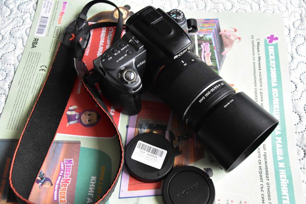 Sony A550 + kit 18-55 + 2 батерии + Lowepro Edit 140 чанта!