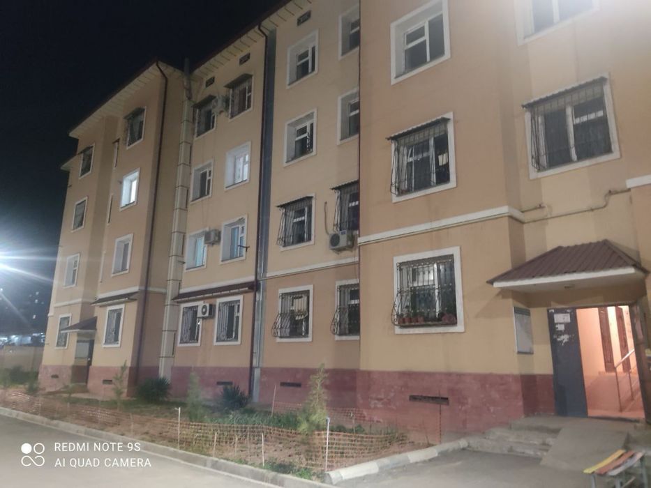 Квартира Сотилади