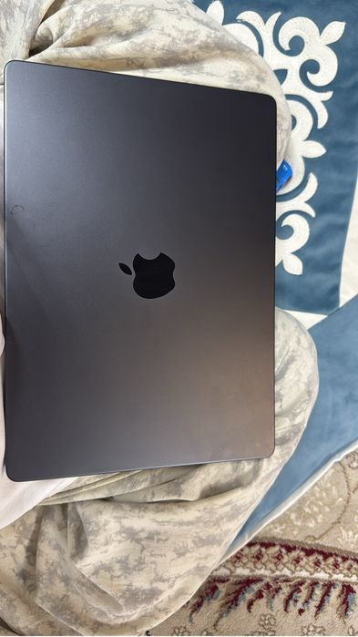 MacBook Pro 14 m3pro