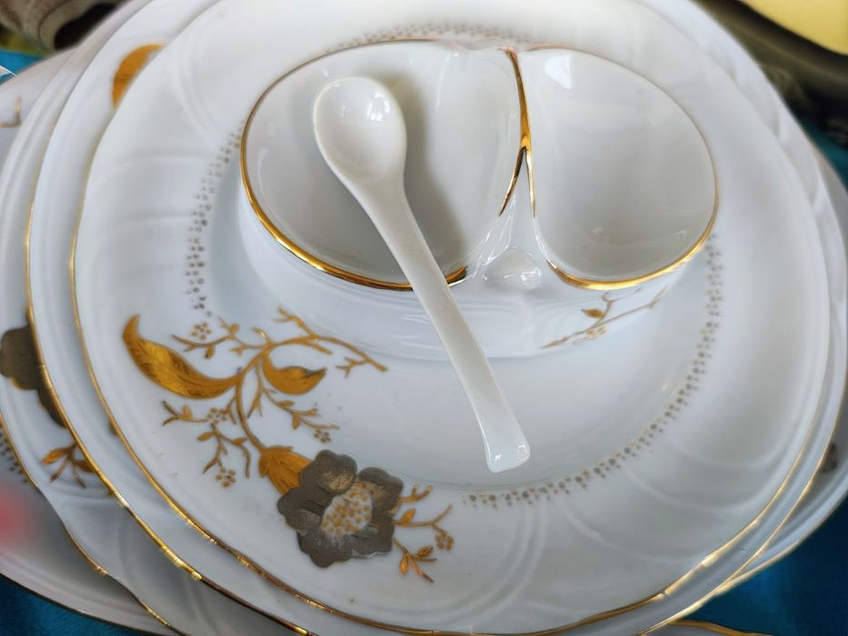 Servici de masa portelan