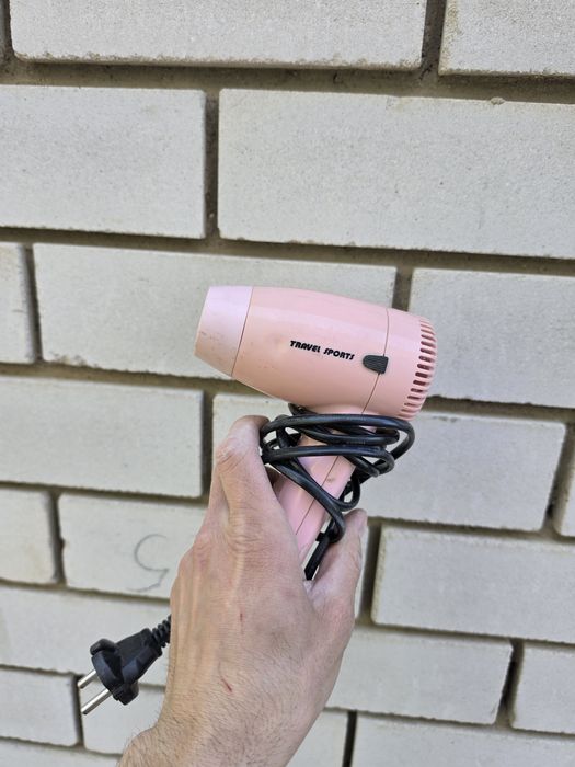 Фен карманный на 120-220V