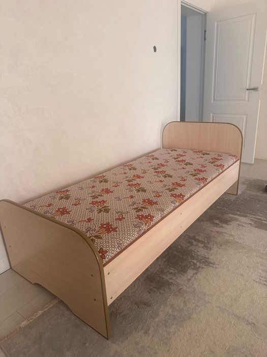 Кровать односпальная