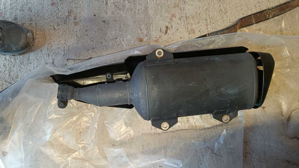 Крайно гърне оригинално, стоково Yamaha x-max 300