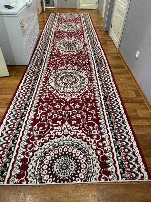 Продам ковровую дорожку