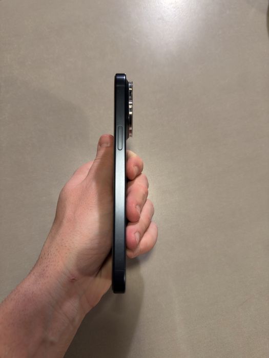 iPhone 15 Pro Max Blue Titanium 256GB