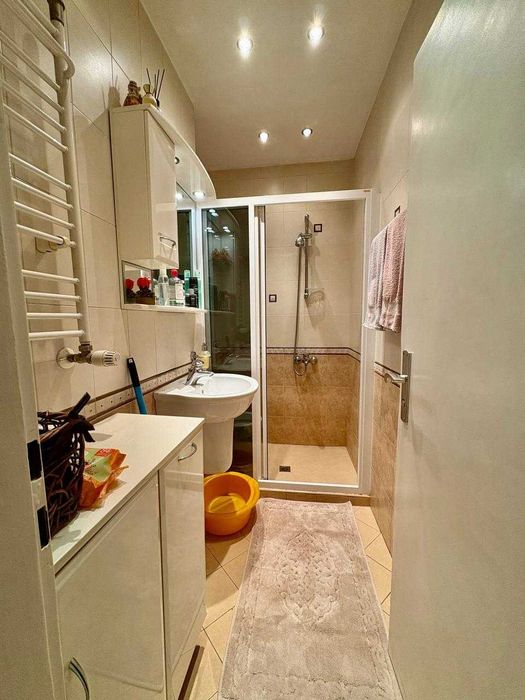 Продава се Тристаен апартамент в София, Витоша - 100 кв.м за 1930 €/кв.м - Снимка #9