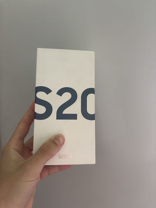 Samsung Galaxy S20 FE 128gb.