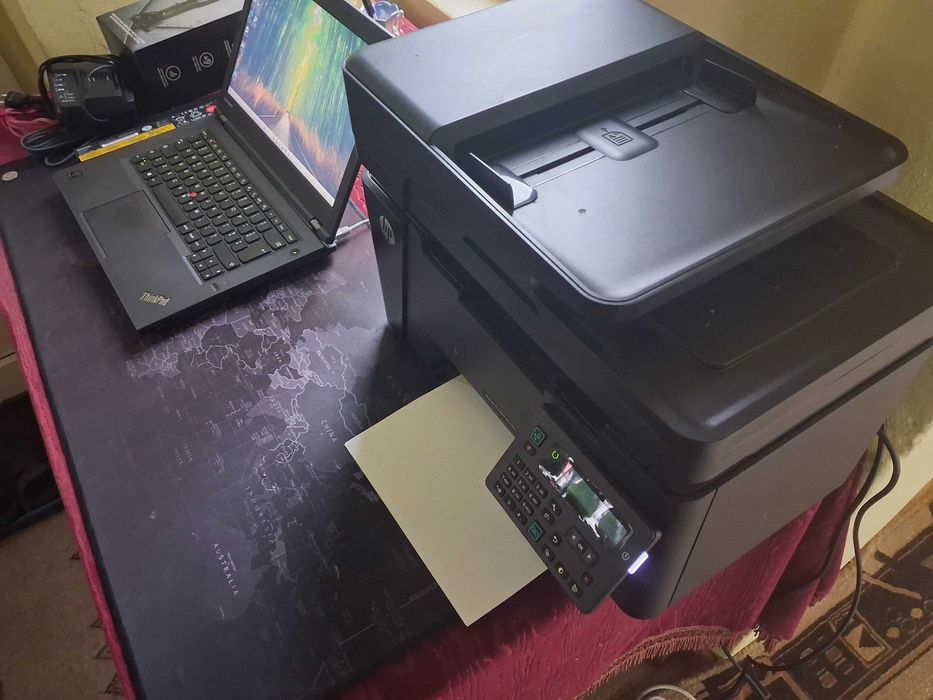 Imprimanta Multifunctionala HP Laser MFP 127fn si cartuse