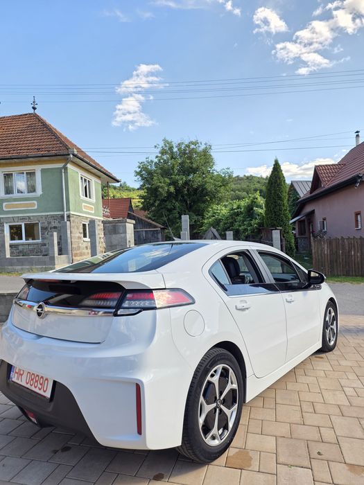 Opel Ampera Plug-in Hybrid
