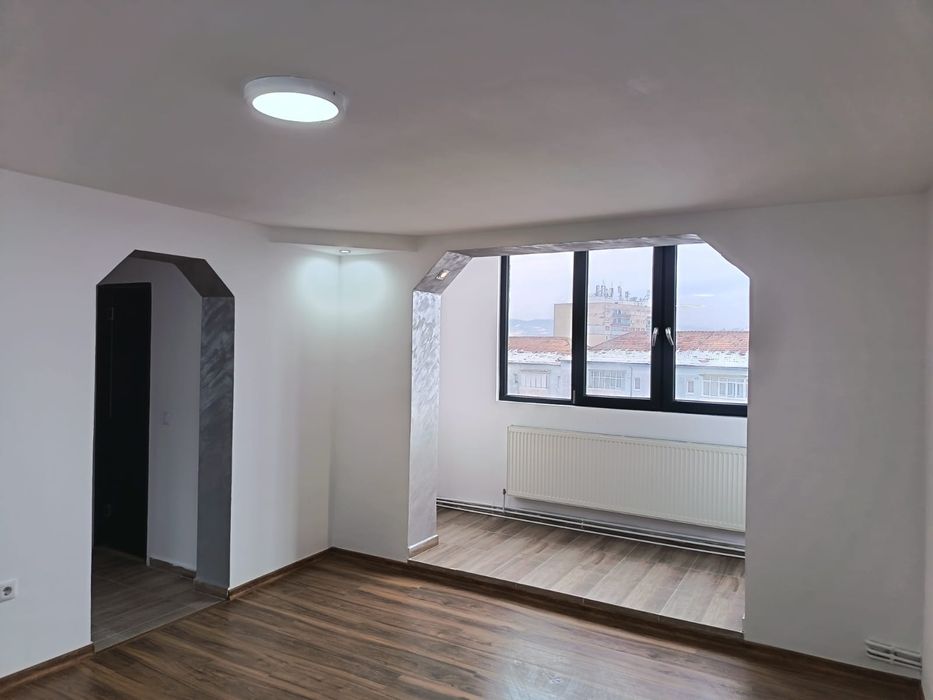 Apartament de vânzare 3 CAMERE