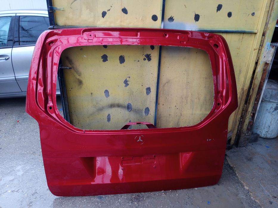 Заден капак за Mercedes V class